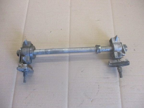 Axe de roue arrière pour Yamaha 750 FZX - 2JE - 4AM