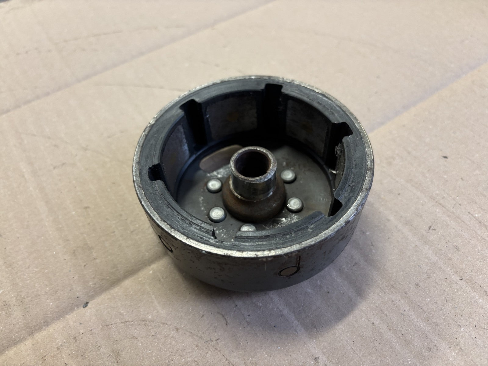 Rotor d'allumage FP6111 pour Kawasaki 125 K1 - KE - KS