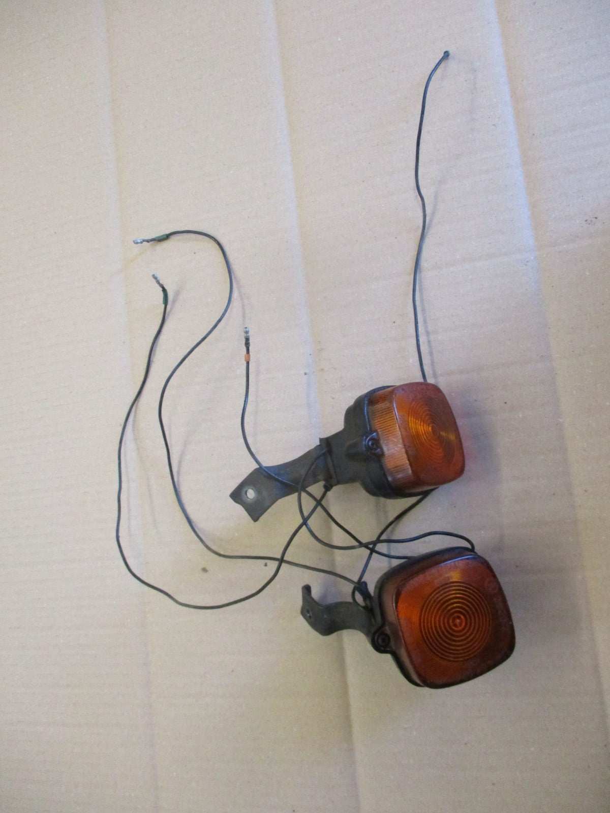 Clignotants avant + supports pour Honda 125 XLS