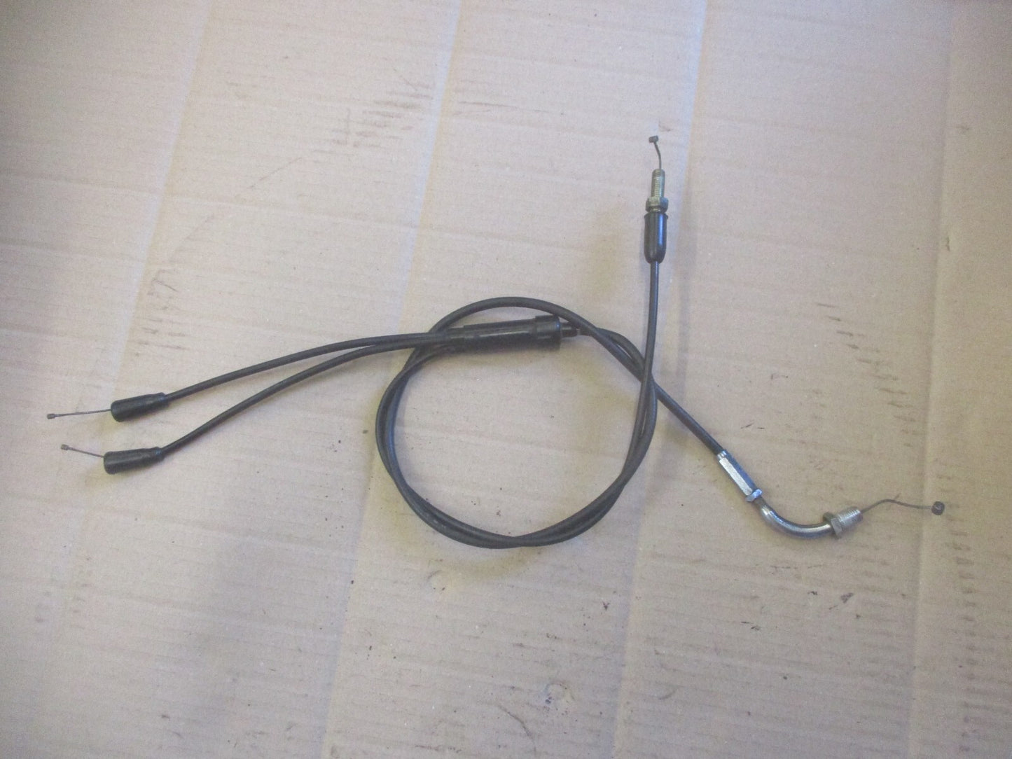 Cables de carburateurs et pompe à huile  complet pour Suzuki 125 GT