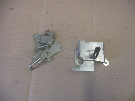 Mécanisme de fermeture de selle pour Honda 125 CBR - JC39A