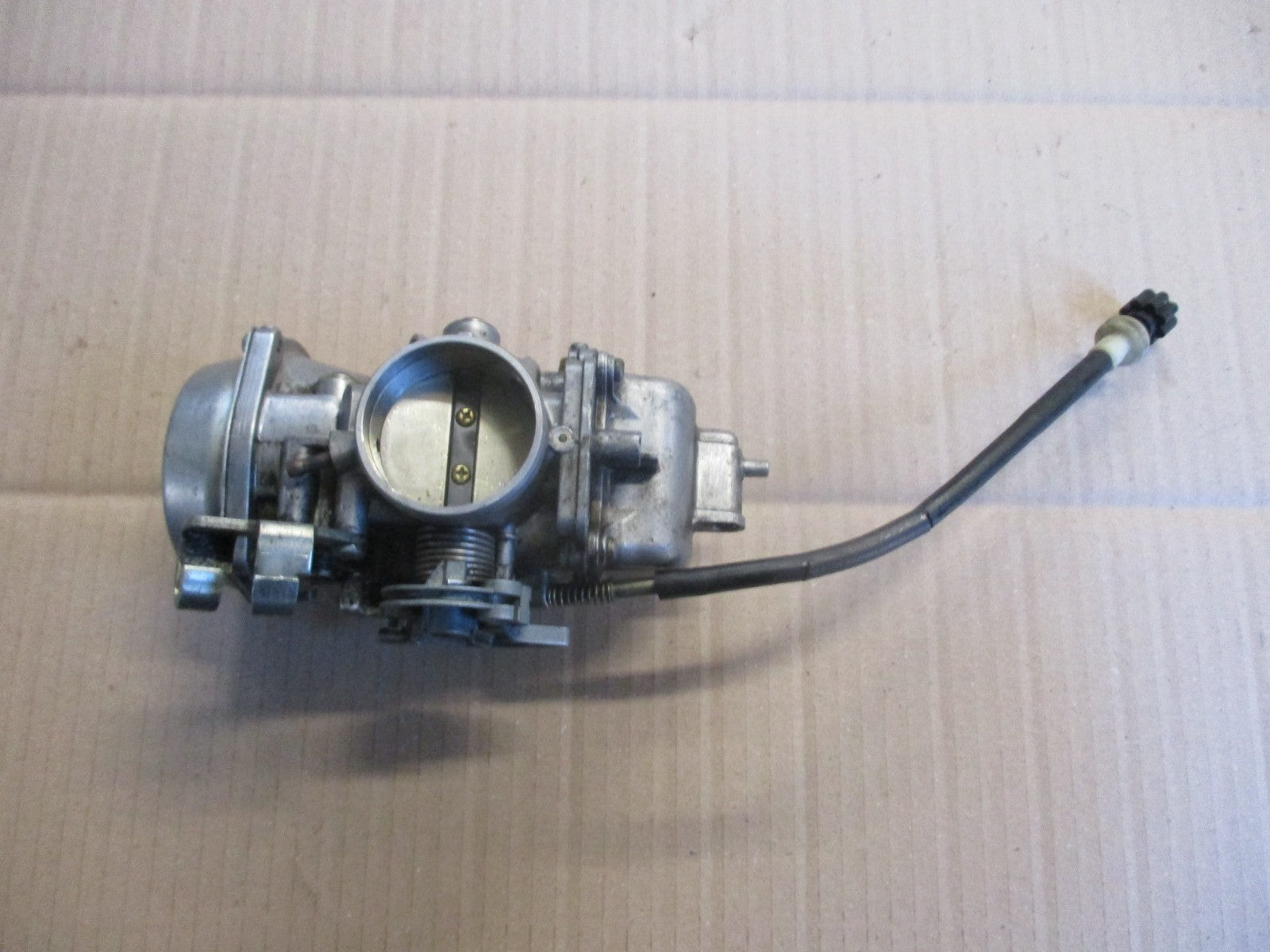 Carburateur pour Honda 650 NX Dominator - RD08A