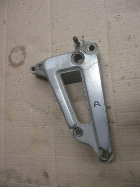 Platine droite pour Yamaha 500 XV Se - 26R