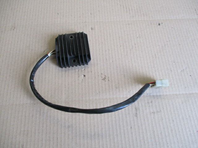 Régulateur pour Yamaha 850 TDM - 3VD