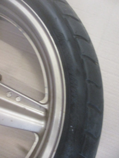 Roue avant avec pneu très peu roulé pour Honda 750 VFR - RC24