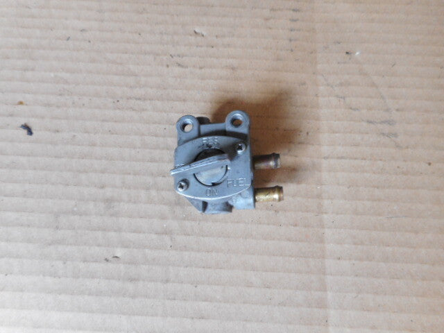 Robinet d'essence pour Yamaha 125 TDR modèle 4FU / 5AE