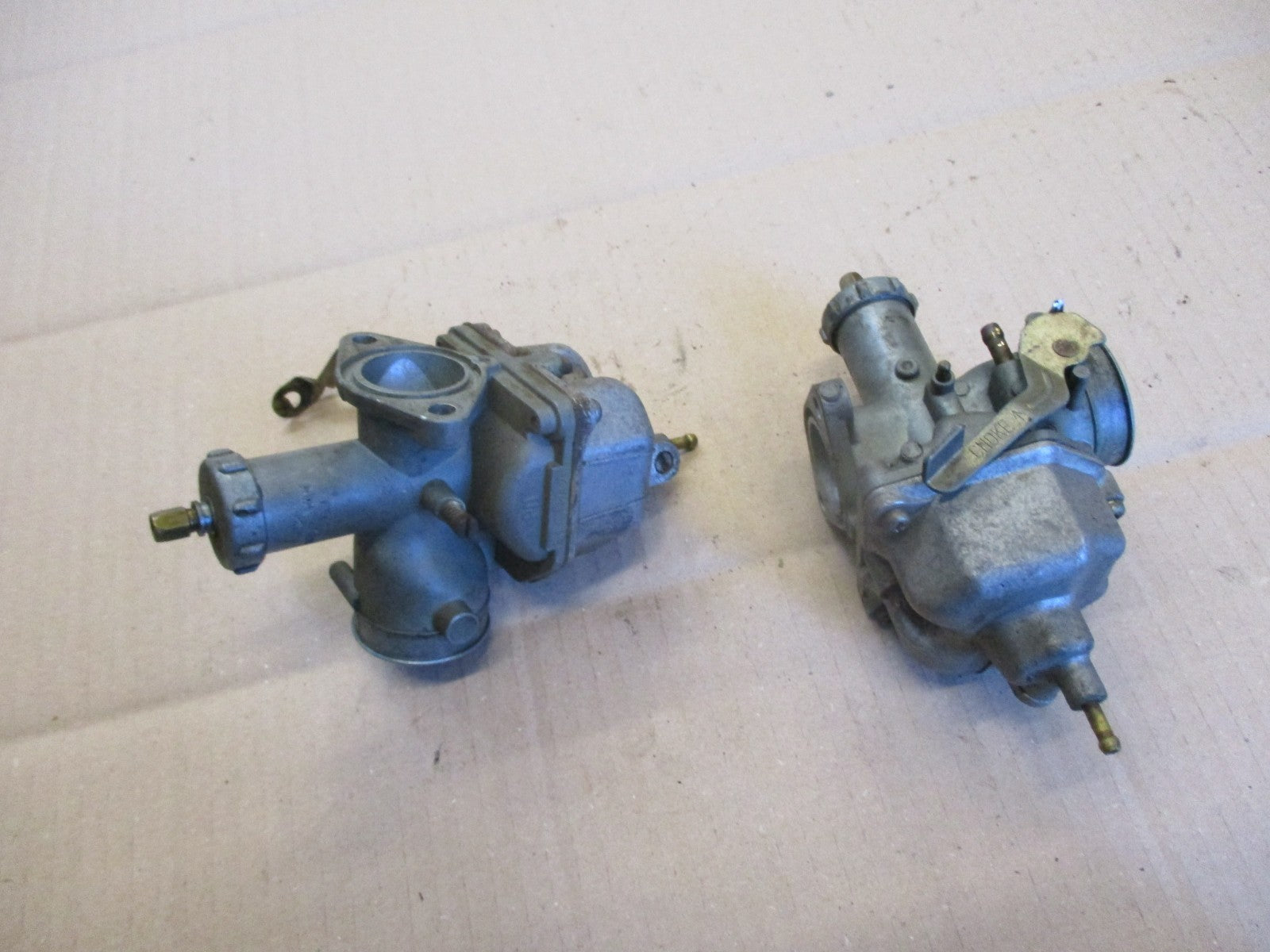 Carburateurs pour Honda 125 CBT - CB125T - 125 Twin