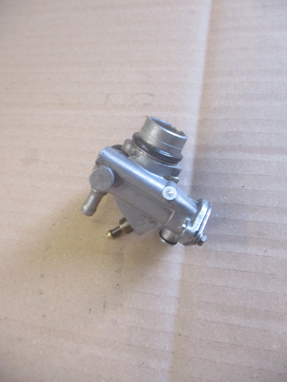 Pompe à huile pour Honda 125 MTX - JD05 - JD07