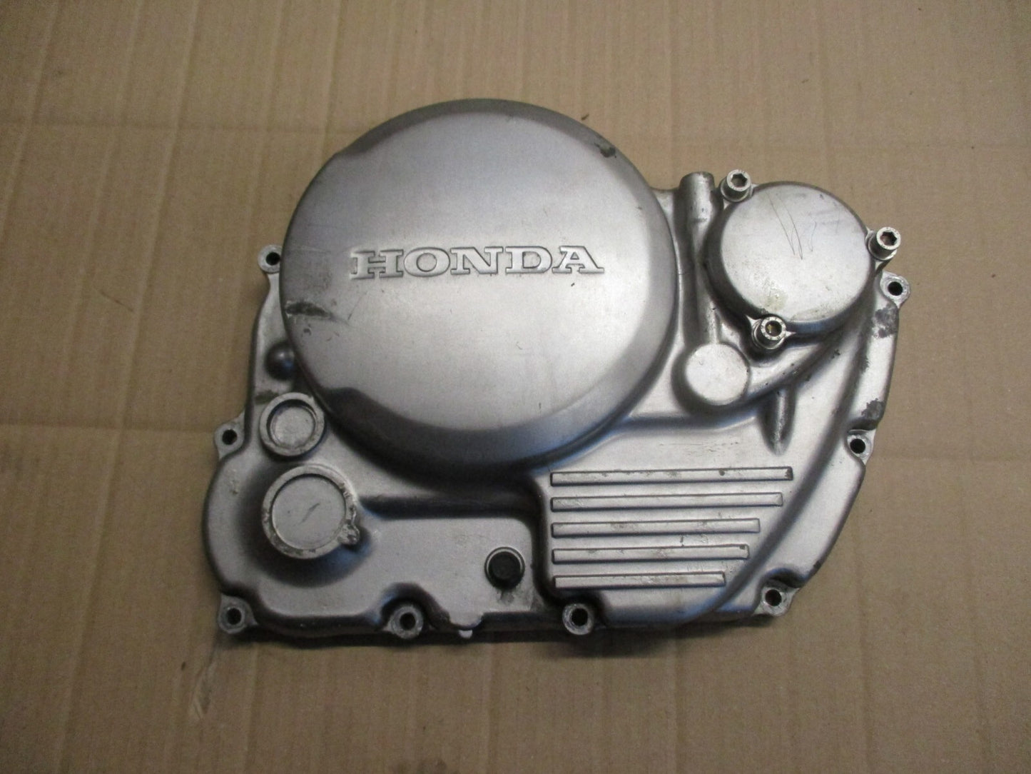 Carter d'embrayage pour Honda 650 NX Dominator - RD02 - RD08A