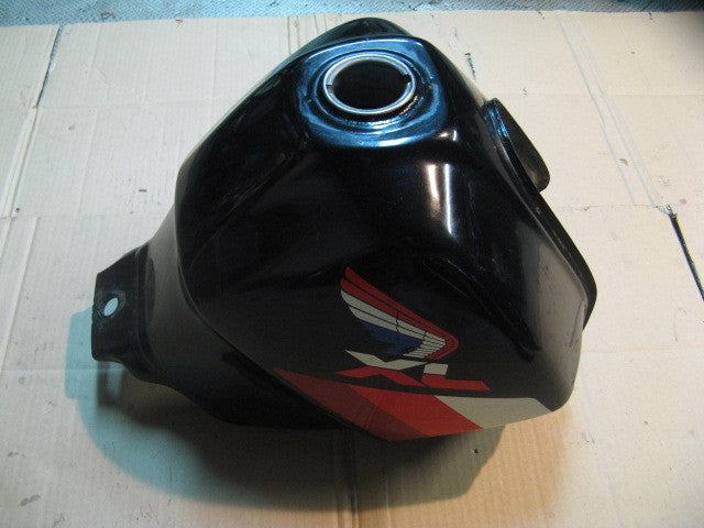 Réservoir essence pour Honda 600 XLL - XLM - XLLM - PD04