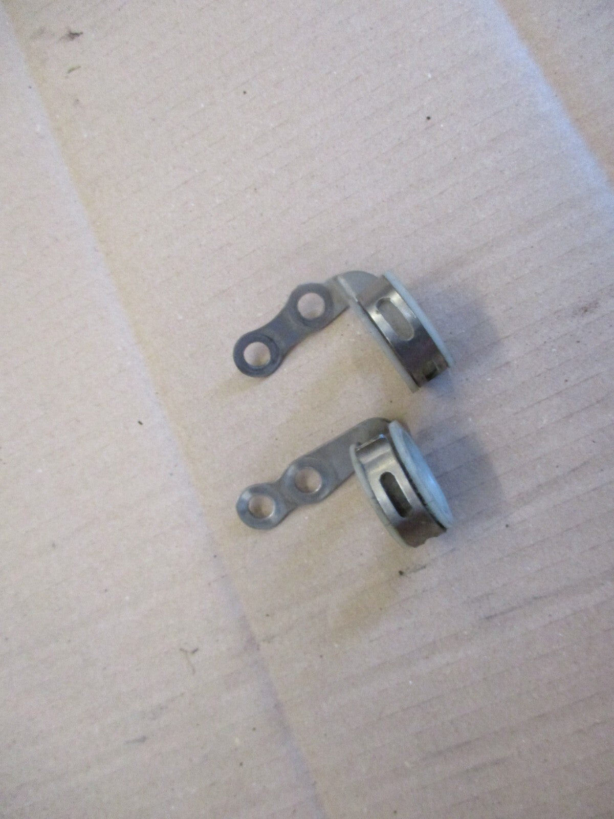 Guides de tuyauterie frein avant pour Honda 600 XLR - PD03