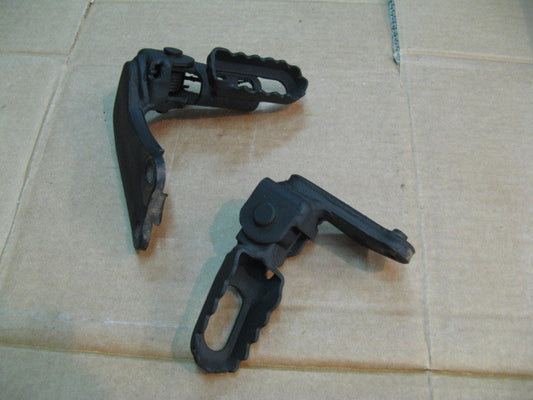 Cales pieds avant pour Yamaha 125 XT - 12V - 3YU