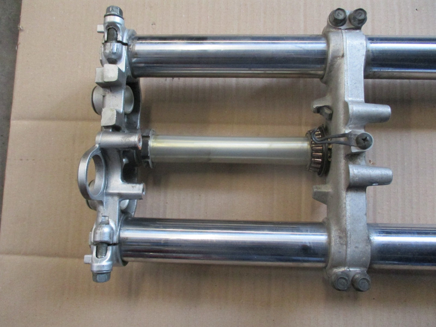 Fourche pour Suzuki 650 XF Freewind
