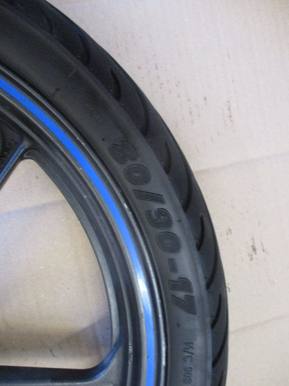 Roue avant et arrière avec pneu bon état pour Honda 125 CBR - JC34