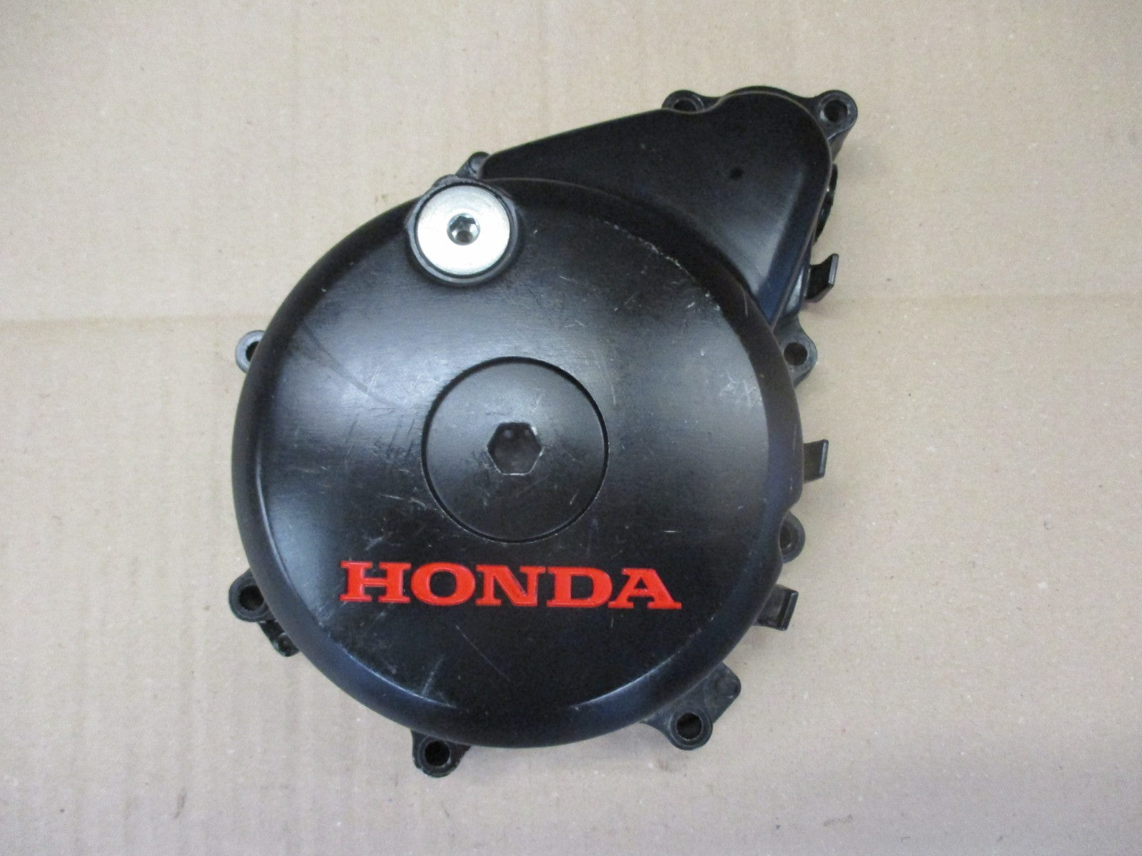 Carter d'allumage pour Honda 125 CBF - JC74