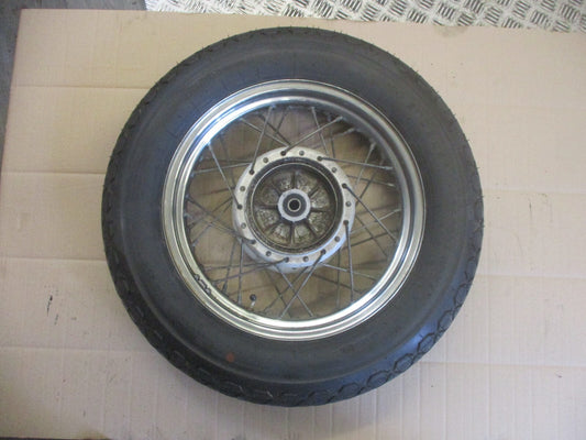 Roue arrière avec pneu très peu roulé pour Yamaha 125 XV Virago - 5AJ