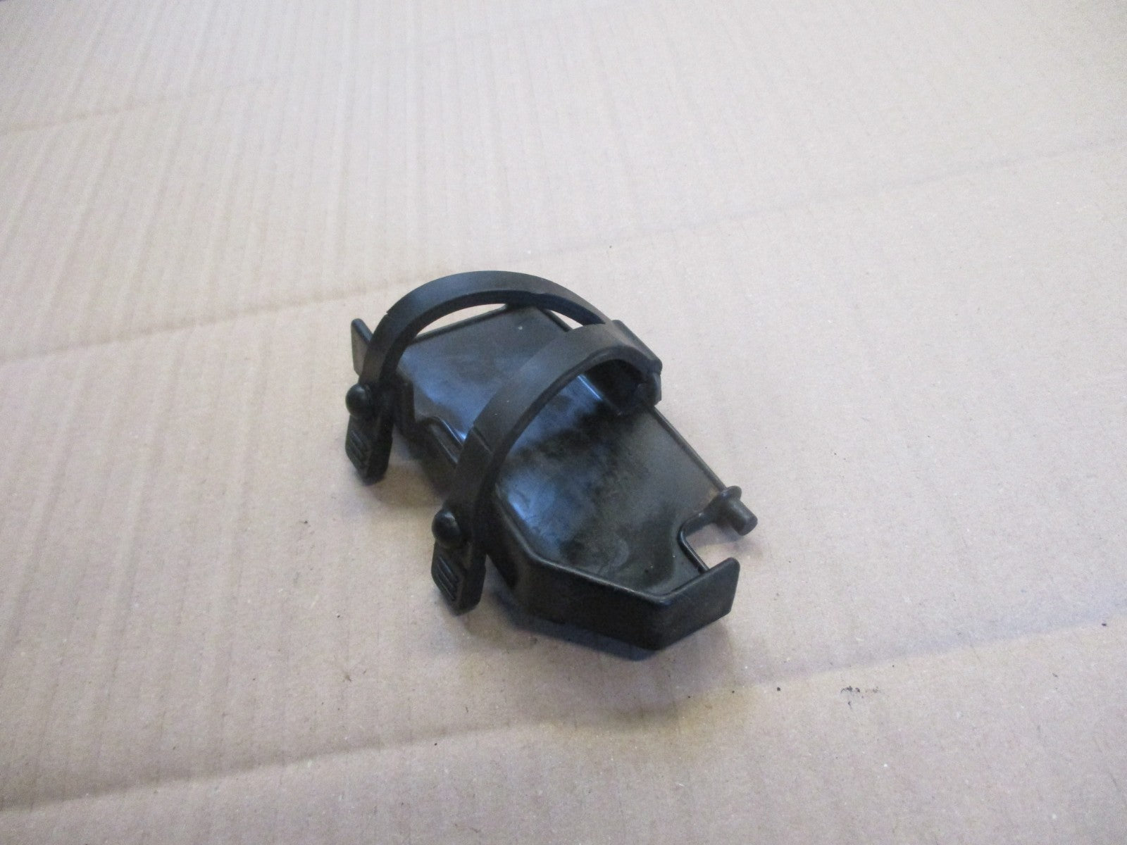 Support pochette outils + caoutchouc pour Yamaha 125 DTLC - 10V