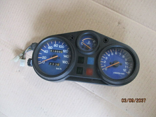 Bloc compteur compte tours 23150 kms pour Yamaha 125 TDR modèle 4FU