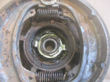 Tambour de frein avant + entraineur de compteur pour Honda 125 CM - JC05