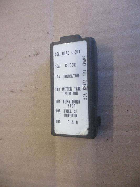 Cache capot fusibles pour Honda 750 VFR - RC36 - Phase 1 - 1990/1993