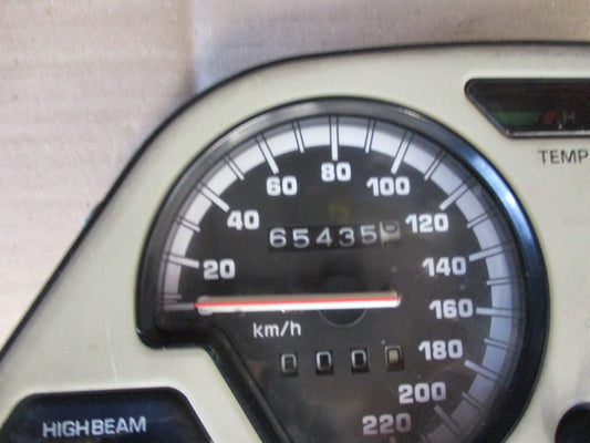 Bloc compteur - compte tours 60435 kms pour 750 XTZ - 3LD