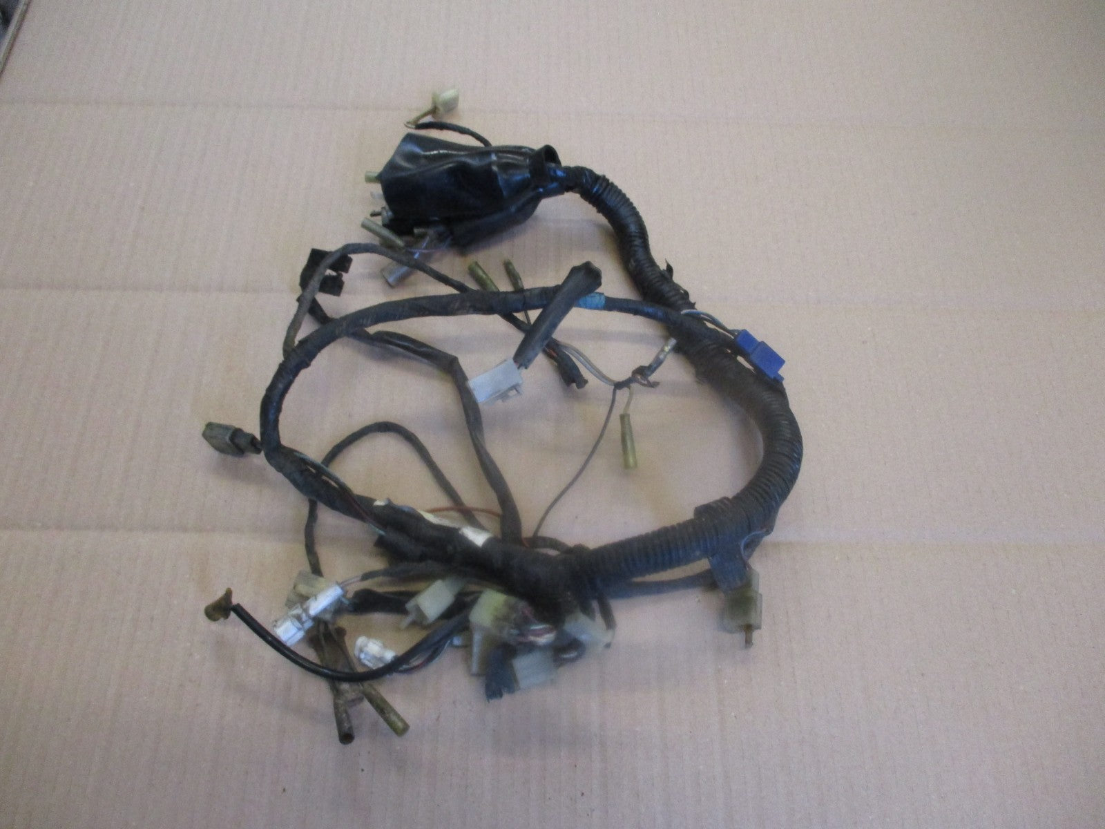 Circuit électrique 3RM-82590-40 pour Yamaha 125 DTR - 4BL sans demarreur