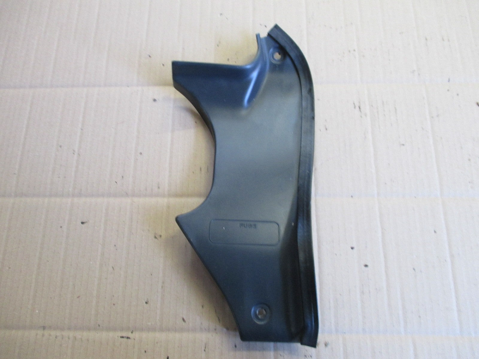 Entourage de compteur coté droit pour Honda 750 VFR - RC24