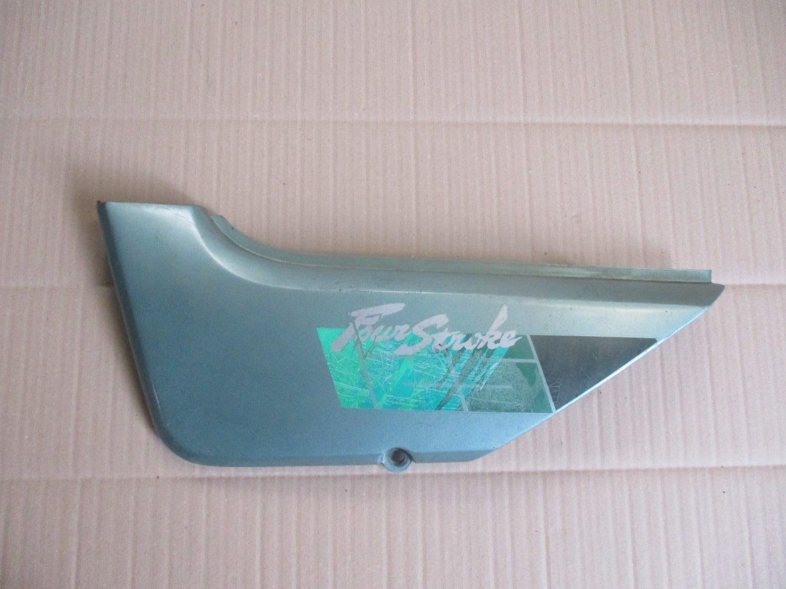 Cache latéral gauche pour Honda 125 NX Transcity - JD12