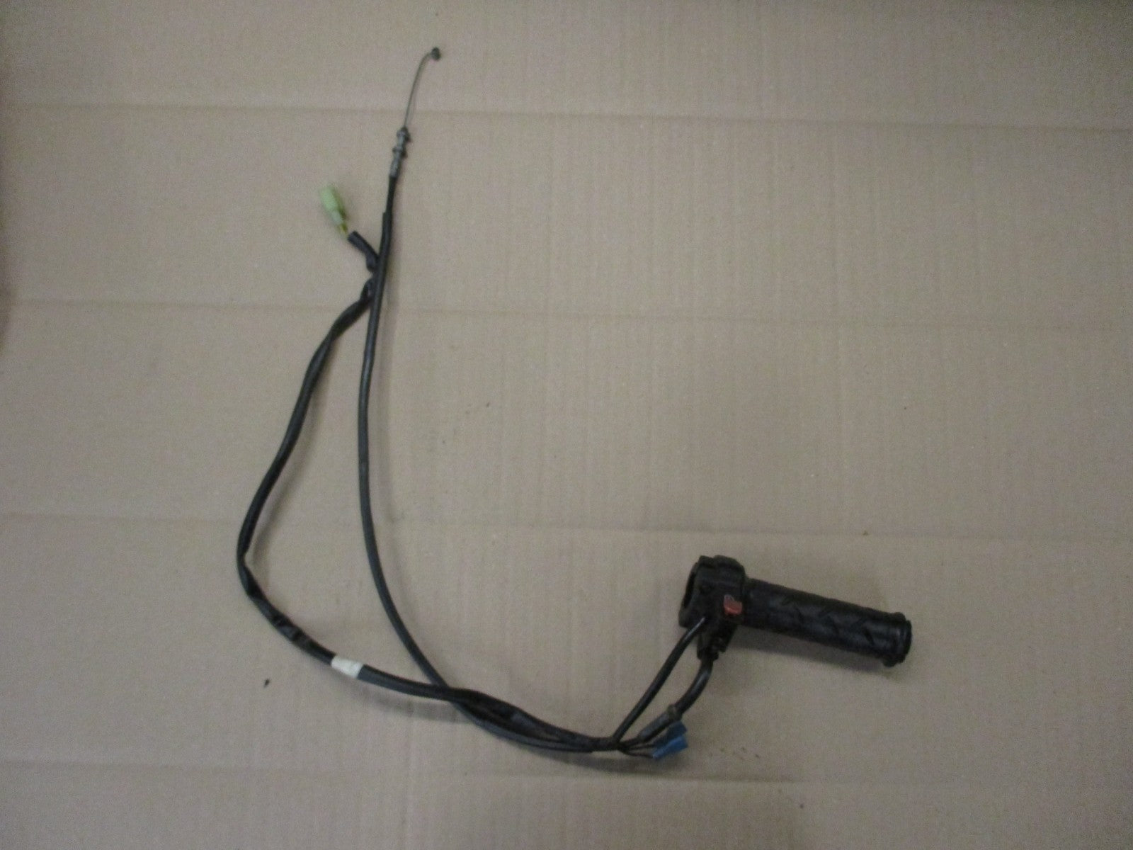 Poignée d'accélérateur + cable + cocotte pour Honda 125 CBR - JC34