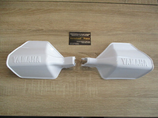 Protèges mains NEUFS blanc pour Yamaha 125 DTR DTRE 3BN - 3BP - 3NC - 3MB - 4BL