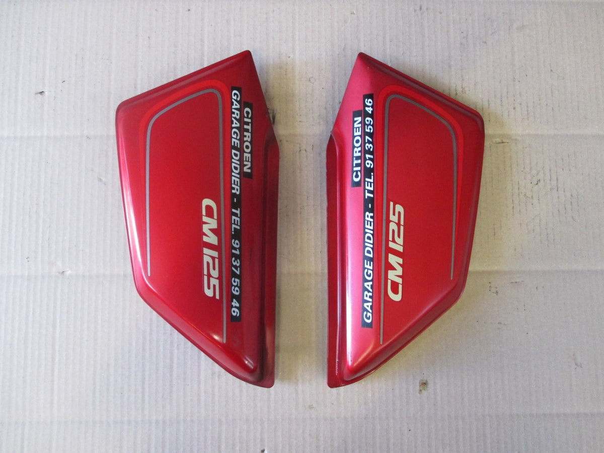 Caches latéraux pour Honda 125 CM - JC05