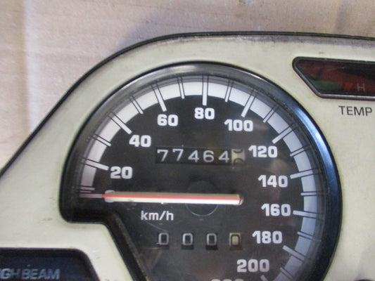 Bloc compteur - compte tours 77464 kms pour 750 XTZ - 3LD