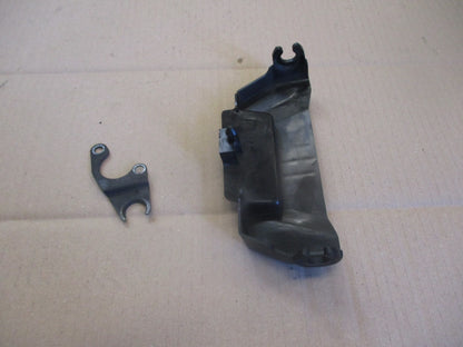 Patte + cache de radiateur d'huile pour Yamaha 600 Ténéré - 34L