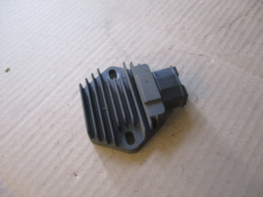 Régulateur pour Honda 125 XLV Varadéro - JC32