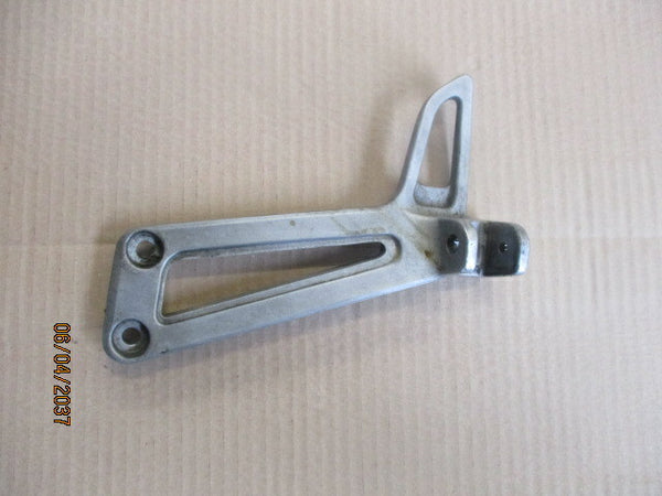 Support cale pied arrière gauche pour Yamaha 125 TDR 4FU / 5AE