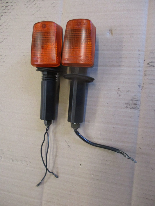 Clignotants avant pour Suzuki 650 DR RS SE - SP42A - SP43A