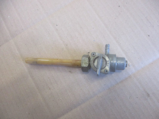 Robinet essence pour Honda 125 CM - JC05