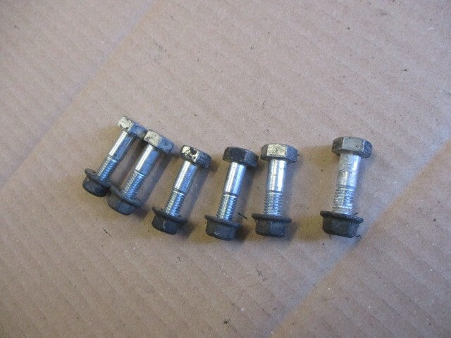 Boulons de fixation couronne arrière pour Yamaha 125 DTRE (DE061) - DTX (DE062)