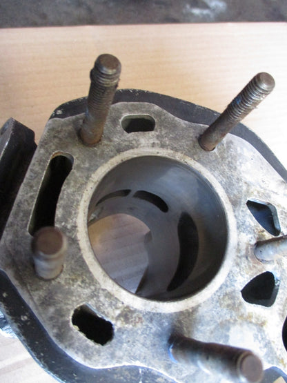 Cylindre / piston pour Honda 125 MTX - MTXR - TC02