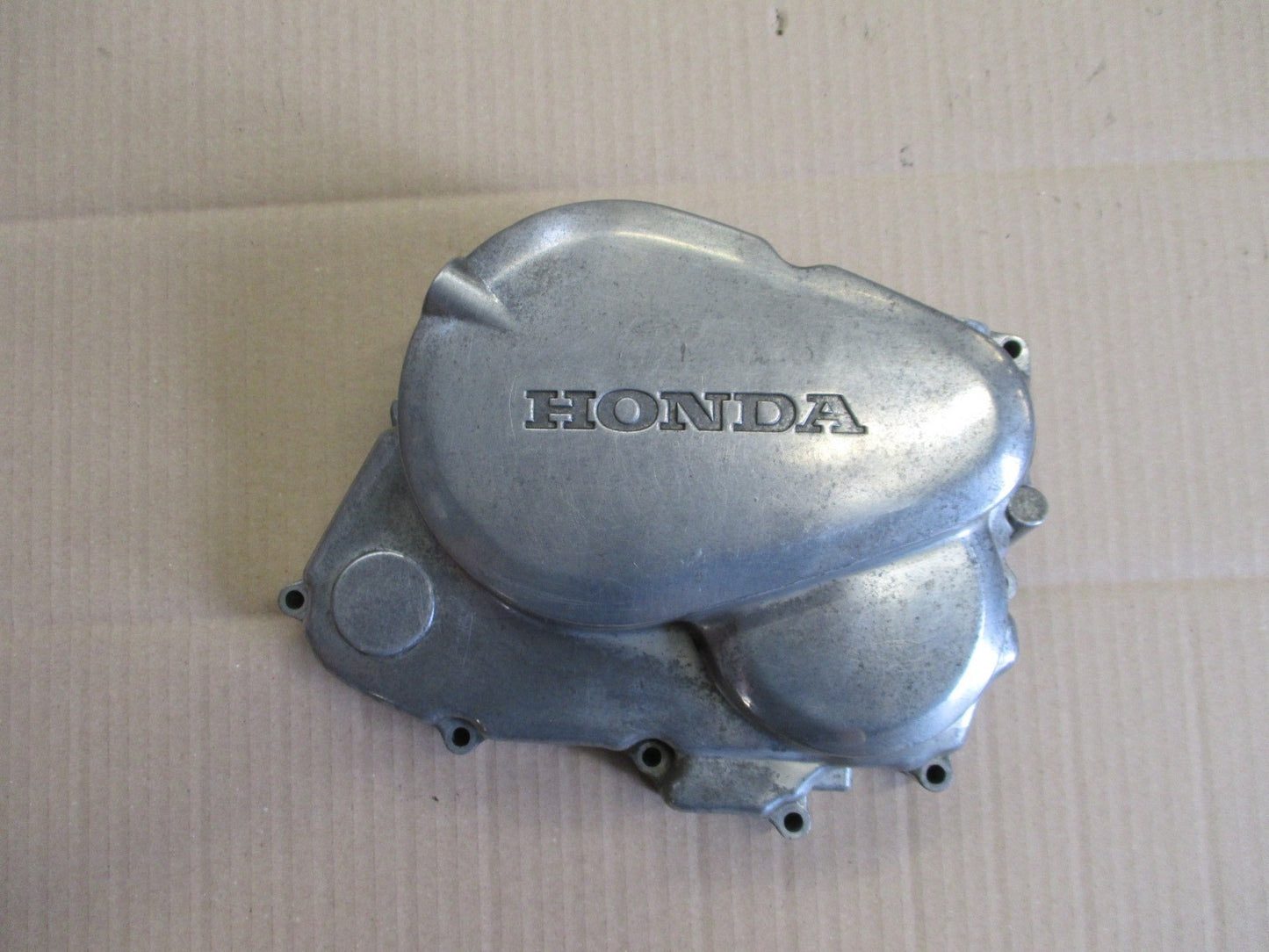 Carter d'embrayage pour Honda 125 CM - JC05