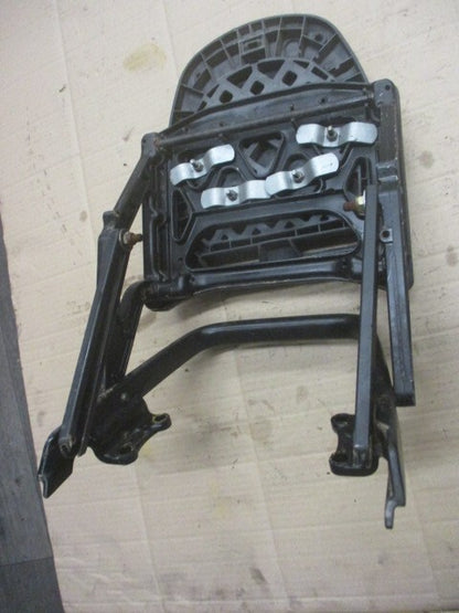 Porte bagage équipé d'une platine GIVI pour Yamaha 500 XV Se - 26R