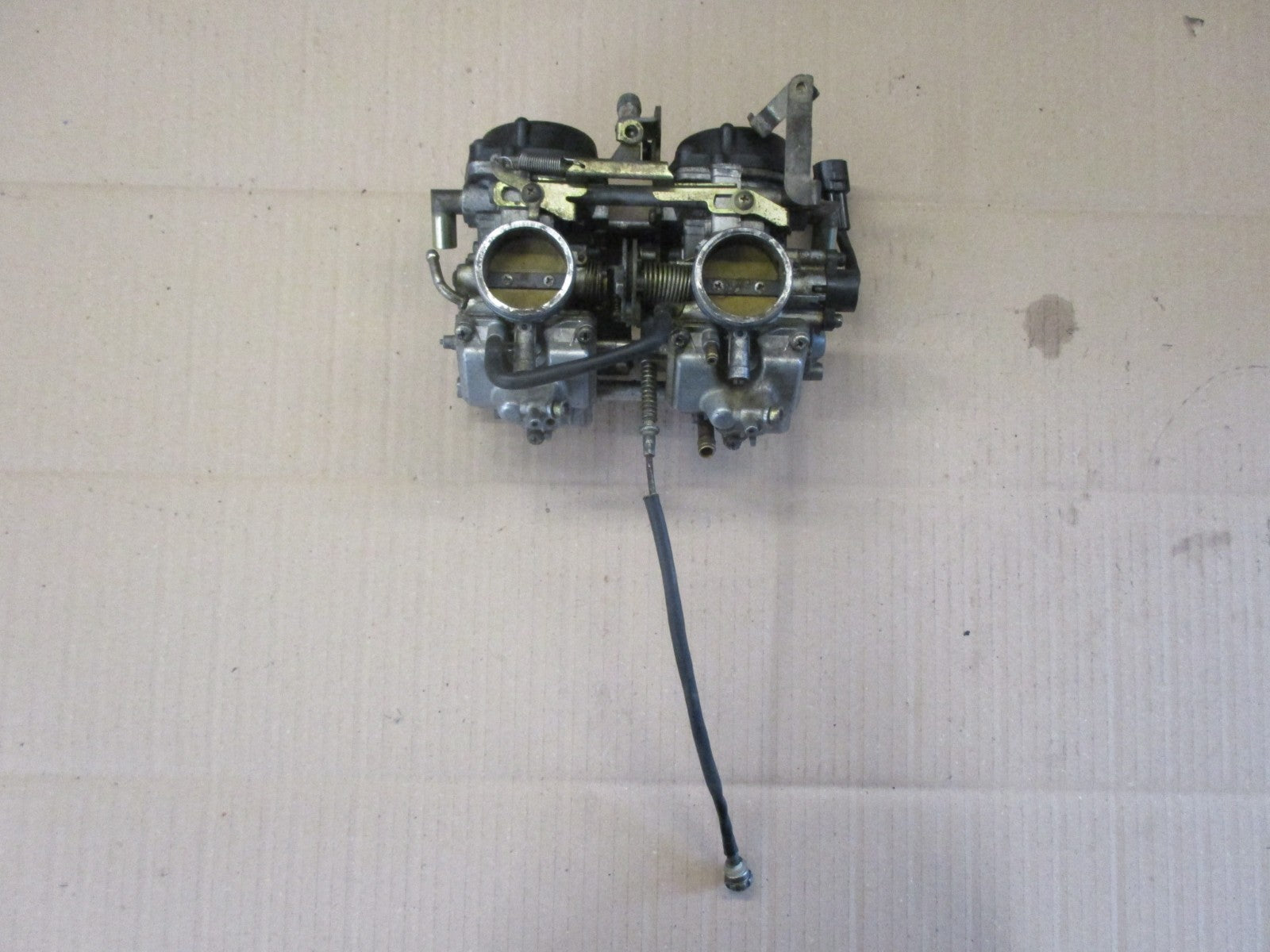 Carburateur pour Yamaha 850 TDM - 4TX - 1999 / 2001