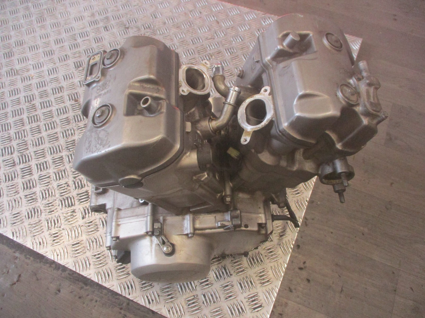 Moteur pour Honda 700 XLV Transalp - RD13A