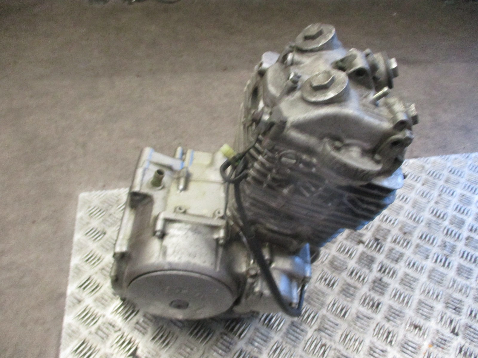 Moteur pour Honda 650 NX Dominator - RD08A