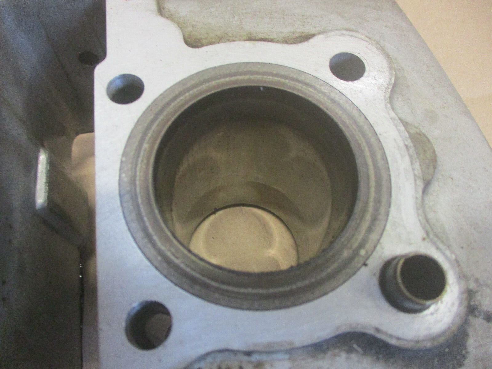 Cylindre / pistons pour Honda 125 Rebel - JC24A - JC26A