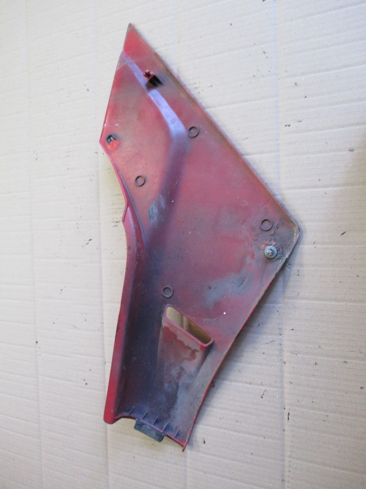 Cache latéral gauche pour Honda 750 VFR - RC24