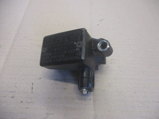 Maitre cylindre de frein avant pour Honda 450 C Rebel CMX - 450CMX  - 1986