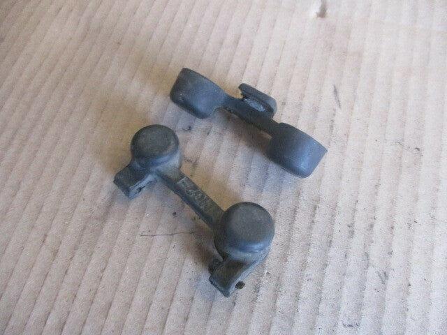 Caoutchoucs caches de fixation haut moteur pour Honda 600 XLR - PD03