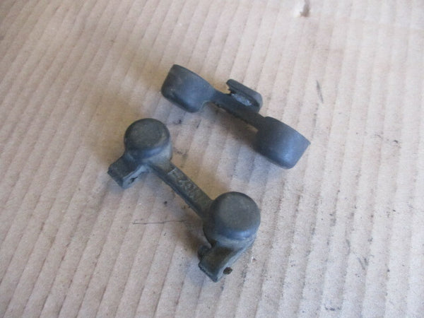 Caoutchoucs caches de fixation haut moteur pour Honda 600 XLR - PD03