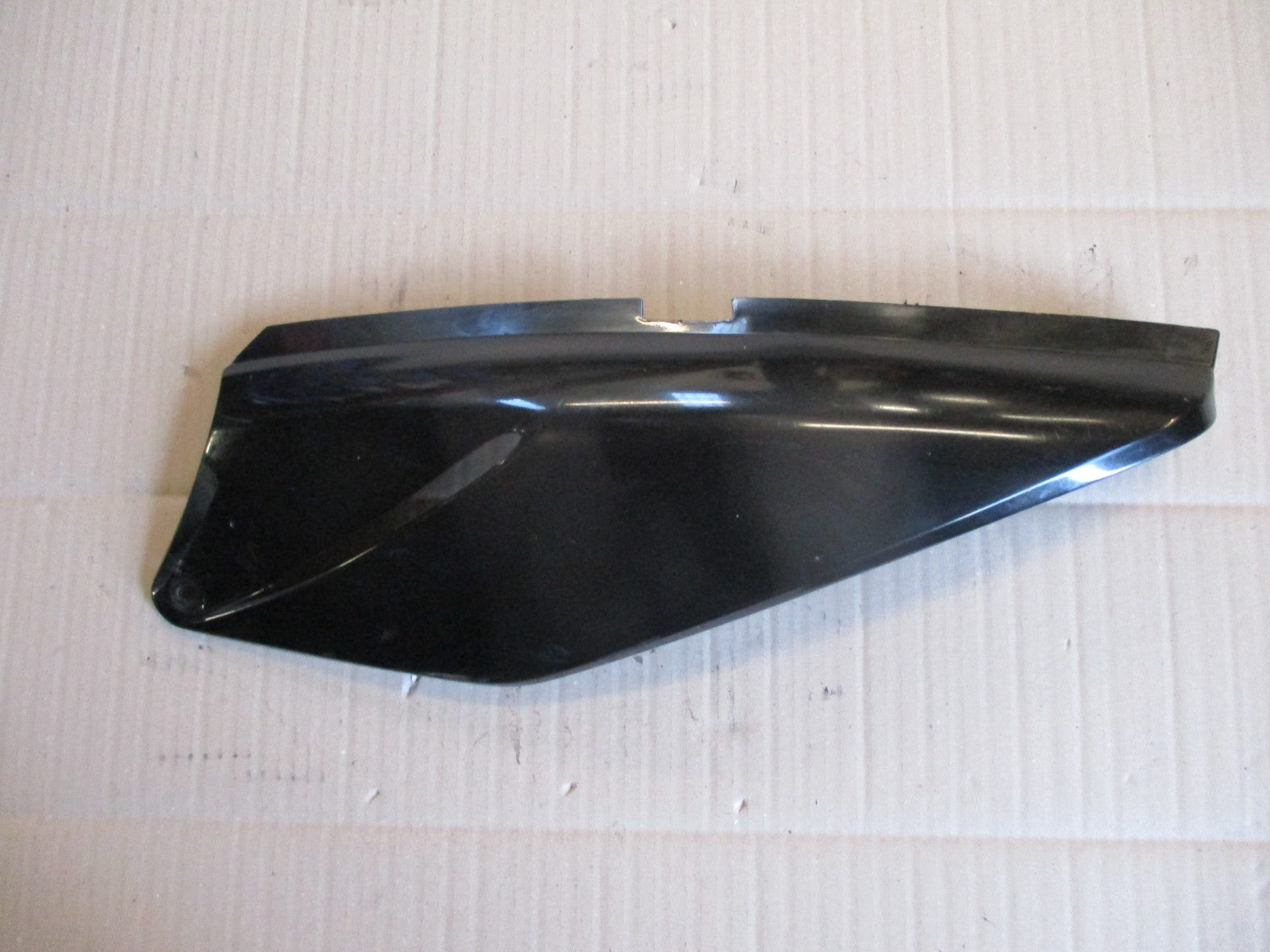 Cache latéral gauche pour Honda 125 XLV - Varadéro - JC32